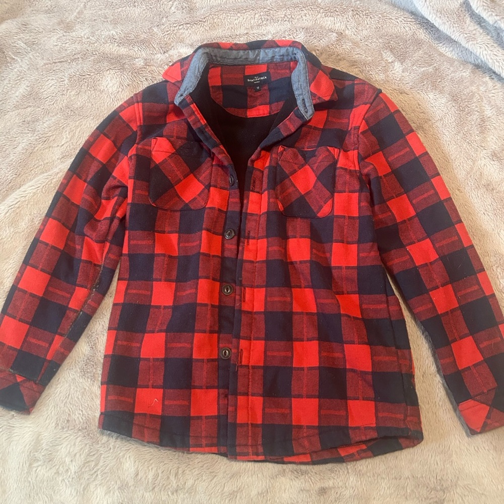 🫶( 5 for 20$)🫶Red and Black Plaid Button Down Coat